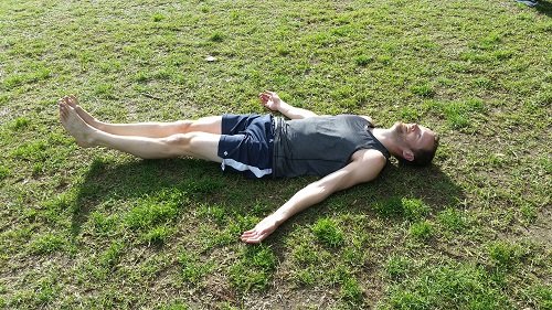 Introduction to Calisthenics – Lying Leg Raises